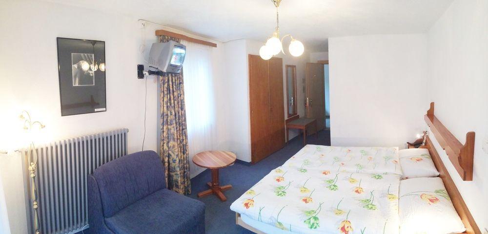 Hotel Rhodania Zermatt Ngoại thất bức ảnh