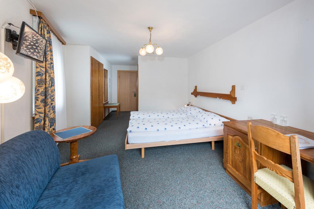 Hotel Rhodania Zermatt Ngoại thất bức ảnh